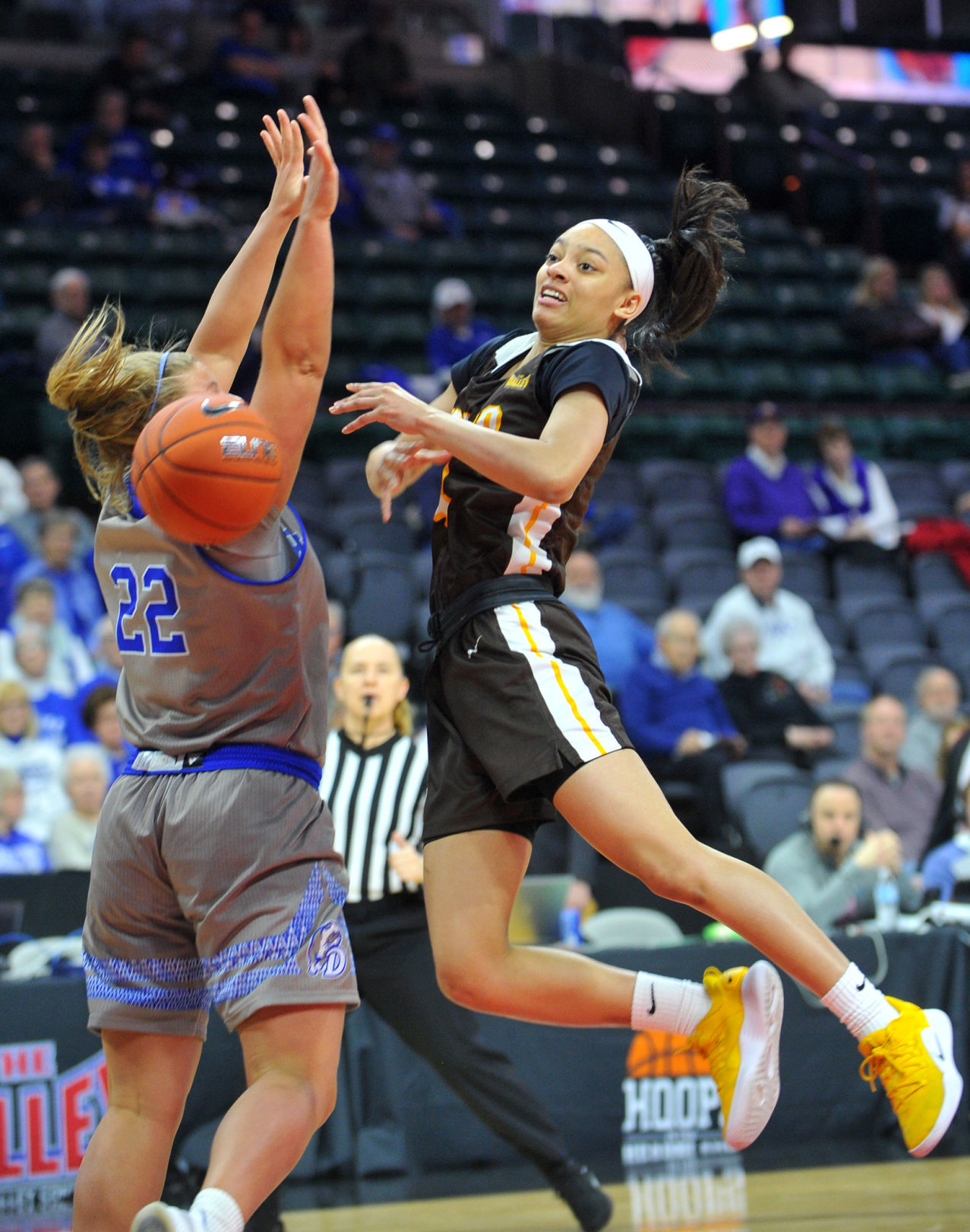 Valparaiso vs Drake at the 2019 Missouri Valley Conference Women's Basketball Tournament